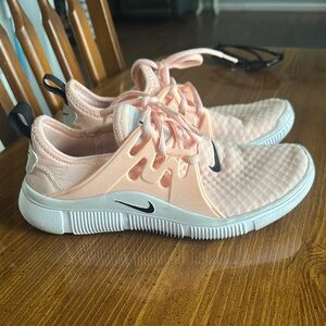 Nike Women's Sneakers in Peach and White